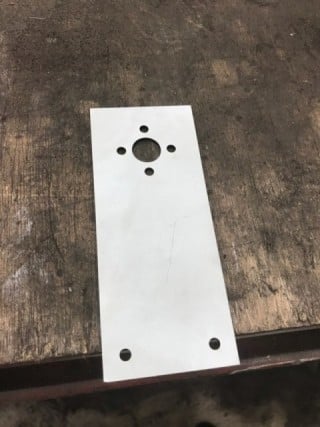 ボンデ鋼板 2.3t レーザー加工